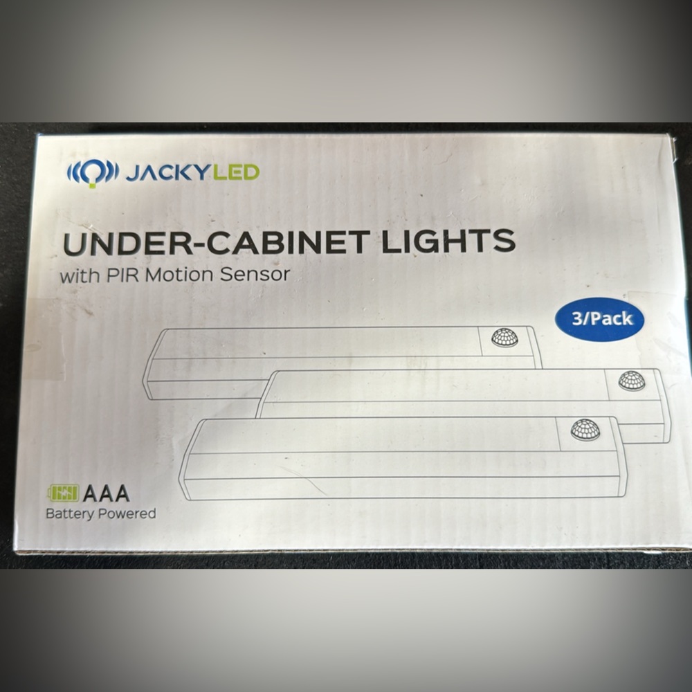 JackyLED Under-Cabinet Lights 3 pack. Motion sensor lights - Brand New - Picture 7 of 8